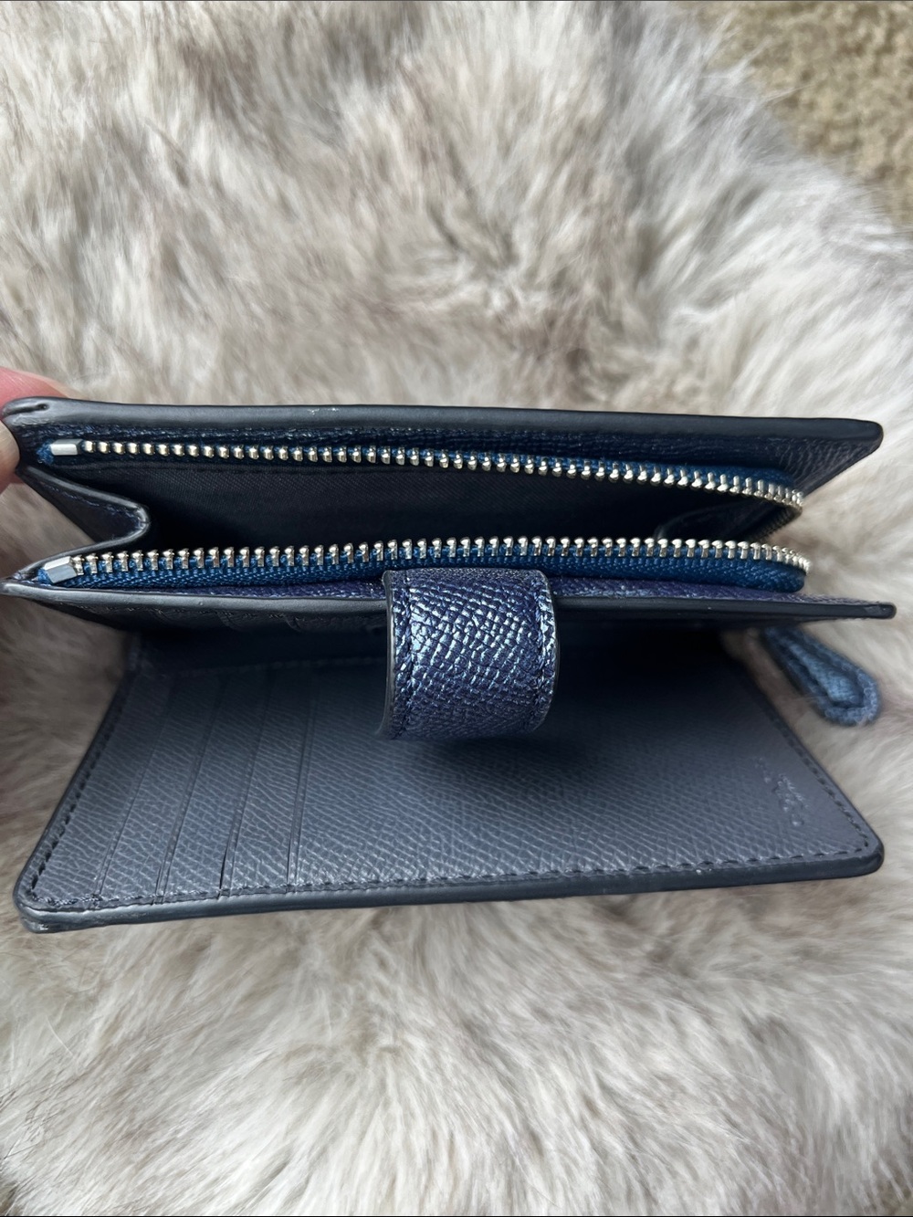 Coach Navy Blue Leather Bifold Medium Corner Zip Wallet - Picture 4 of 9